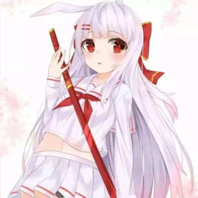 俄马戏团老虎跃过围栏冲进观众席